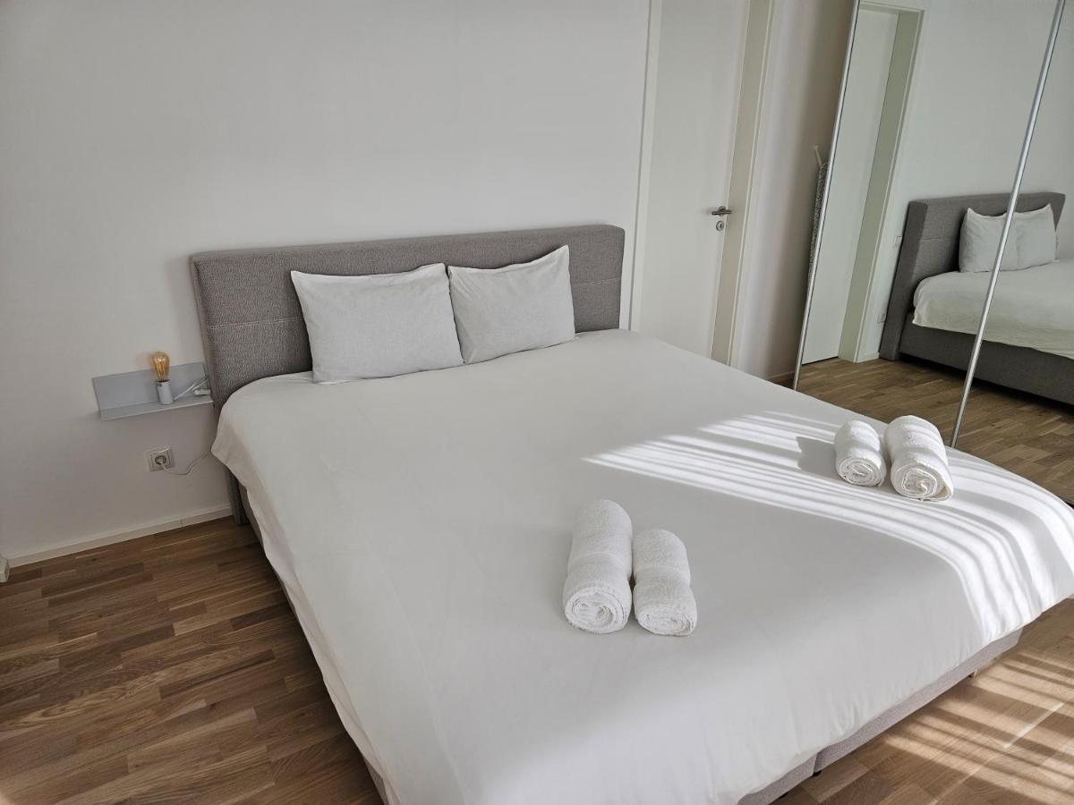 New Spacious Two Bedroom Center With Parking, Near Public Transport ลักเซมเบิร์ก ภายนอก รูปภาพ
