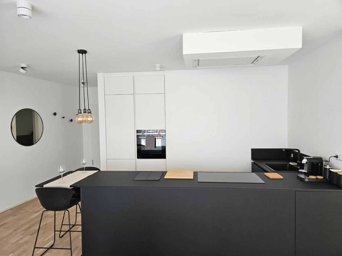 New Spacious Two Bedroom Center With Parking, Near Public Transport ลักเซมเบิร์ก ภายนอก รูปภาพ